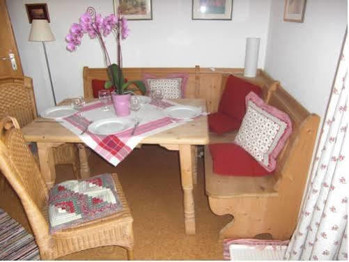 Haus Slechta Apartment Kitzbuhel Bagian luar foto